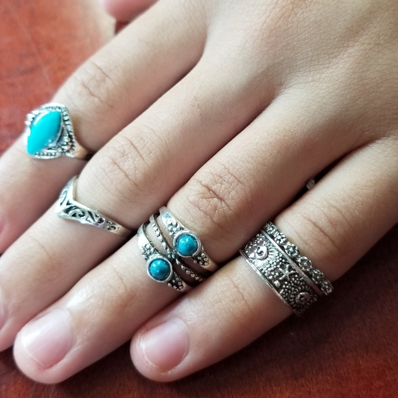 NEW! 6 piece boho ring bundle - Picture 7 of 7